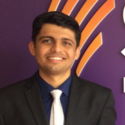 Vivek Nandwani Logo